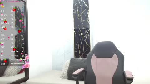 Snapshot of ciara_connor chatting on May 18, 2026, 3:57 am ... ... online show from May 18, 2026, 3:57 am