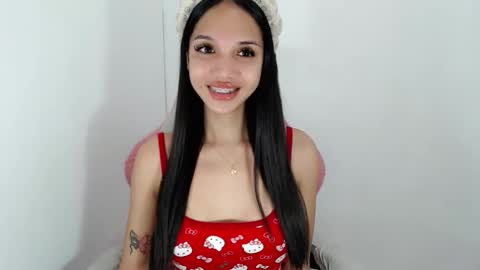 Snapshot of cici_02 chatting on May 4, 2026, 3:41 pm call me Cici online show from May 4, 2026, 3:41 pm