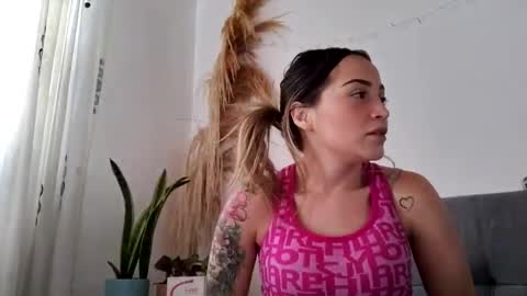 Snapshot of ciindy_lovee chatting on January 15, 2025, 2:24 pm Ciindy Lovers online show from January 15, 2025, 2:24 pm