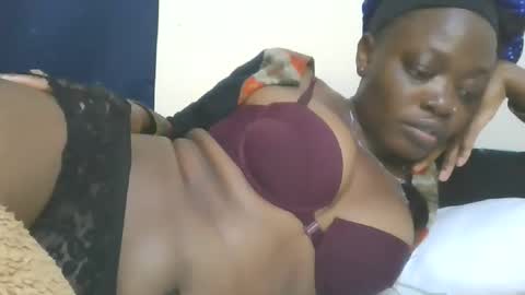 cilia petite online show from October 18, 2025, 10:21 pm
