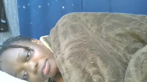 Snapshot of cilia_petite chatting on November 6, 2025, 8:10 pm cilia petite online show from November 6, 2025, 8:10 pm