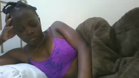 cilia petite online show from March 7, 2026, 4:26 pm