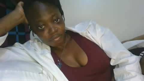 Snapshot of cilia_petite chatting on June 5, 2026, 10:10 am cilia petite online show from June 5, 2026, 10:10 am