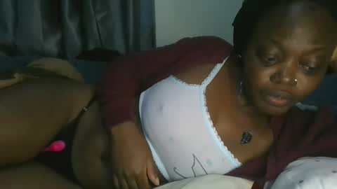 Snapshot of cilia_petite chatting on June 11, 2026, 1:49 am cilia petite online show from June 11, 2026, 1:49 am