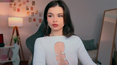Snapshot of cindyclub_ chatting on June 3, 2026, 3:20 am Rebbeka online show from June 3, 2026, 3:20 am