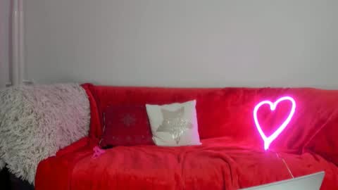 Snapshot of cindydreamflute chatting on January 3, 2025, 11:25 am CINDY online show from January 3, 2025, 11:25 am