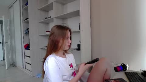 Cindy online show from July 6, 2026, 8:44 am