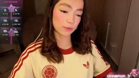 Snapshot of cinnamon_b chatting on June 23, 2026, 7:56 pm Cinnamon online show from June 23, 2026, 7:56 pm