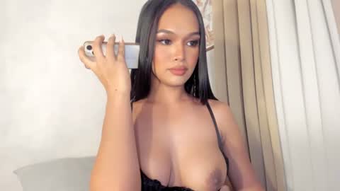 Snapshot of cinnamoncandy14 chatting on July 5, 2026, 8:38 pm Ask me online show from July 5, 2026, 8:38 pm