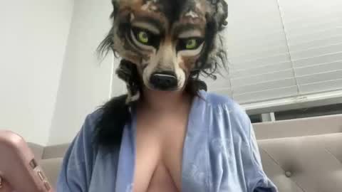 Snapshot of cinnanicos chatting on November 9, 2025, 6:55 am Nicky online show from November 9, 2025, 6:55 am