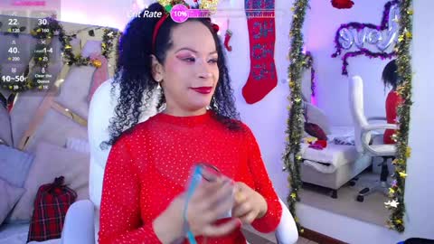Snapshot of cintia_holms chatting on December 22, 2024, 12:38 pm Cintia online show from December 22, 2024, 12:38 pm