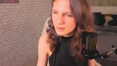 Jennie online show from December 4, 2025, 12:36 pm