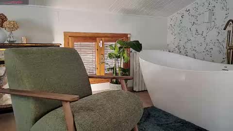 Shara online show from November 19, 2025, 10:04 am