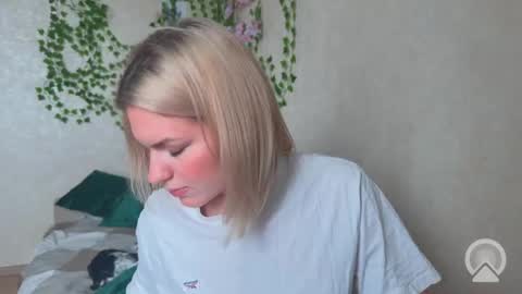 karina online show from September 19, 2025, 9:43 am