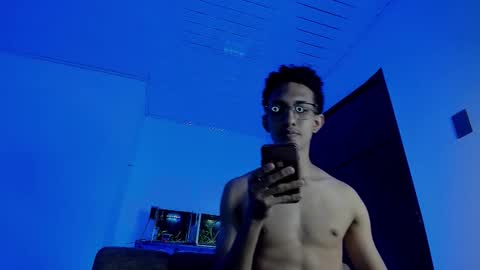 Snapshot of cj_davis1 chatting on November 2, 2025, 1:52 am cj_davis1 online show from November 2, 2025, 1:52 am