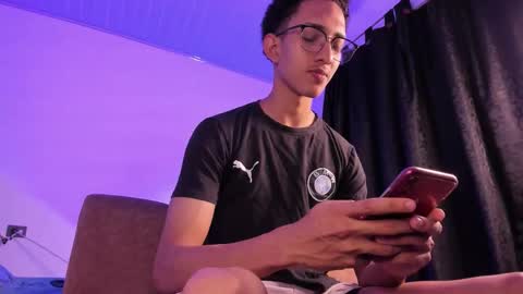 Snapshot of cj_davis1 chatting on November 11, 2025, 2:33 am cj_davis1 online show from November 11, 2025, 2:33 am