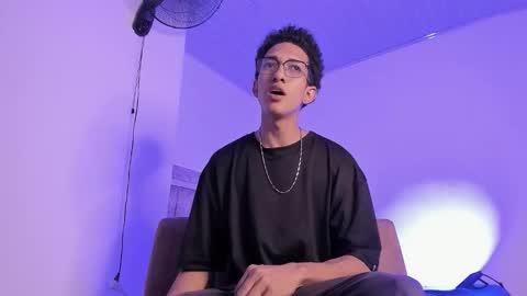 cj_davis1 online show from January 5, 2026, 7:28 pm