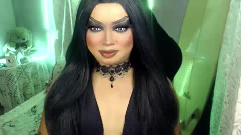 QUEEN CESS online show from May 31, 2026, 7:37 pm
