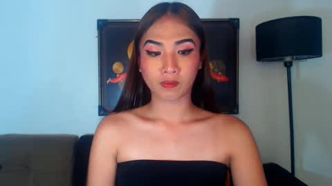 Snapshot of cjhotfucker chatting on February 5, 2025, 5:09 am CJ online show from February 5, 2025, 5:09 am