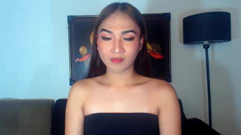 Snapshot of cjhotfucker chatting on February 6, 2025, 10:21 pm CJ online show from February 6, 2025, 10:21 pm