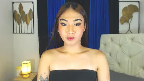 Snapshot of cjhotfucker chatting on February 22, 2025, 1:44 am CJ online show from February 22, 2025, 1:44 am