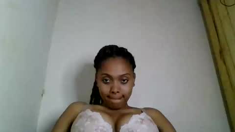 ckamilla45 online show from October 23, 2025, 7:51 am