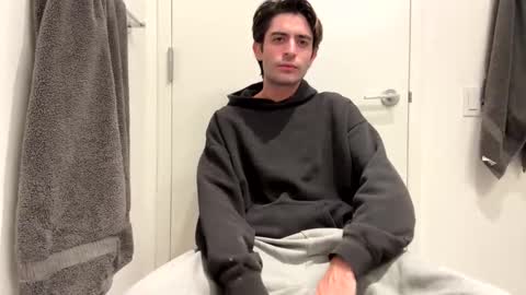 ckeefer96 online show from November 7, 2025, 6:30 pm