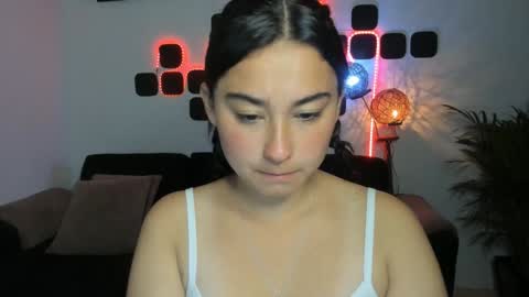 claiok online show from December 12, 2024, 12:48 am