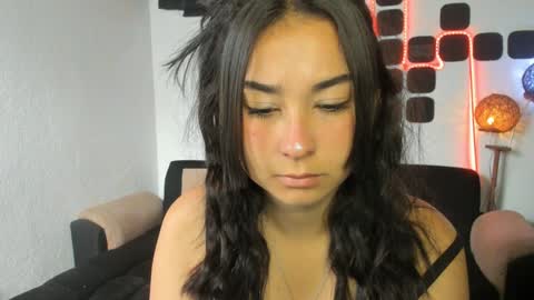 claiok online show from January 4, 2025, 5:16 pm