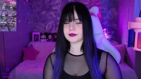 Claire Faers online show from September 13, 2025, 3:23 pm