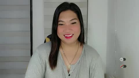 CLAIRE online show from February 24, 2025, 10:15 am