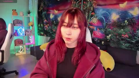 Snapshot of clarabenson chatting on November 3, 2025, 6:20 pm clarabenson online show from November 3, 2025, 6:20 pm