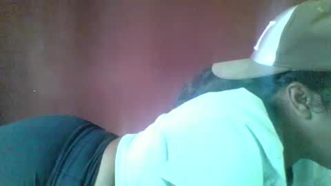 Clarah0123 online show from January 16, 2026, 9:02 am