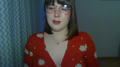 Clara online show from April 23, 2026, 5:37 pm