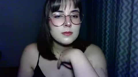 Snapshot of claralovely chatting on July 9, 2026, 9:08 pm Clara online show from July 9, 2026, 9:08 pm
