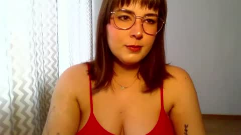 Snapshot of claralovely chatting on July 14, 2026, 8:30 am Clara online show from July 14, 2026, 8:30 am