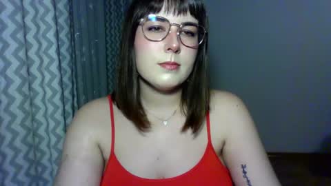 Snapshot of claralovely chatting on July 16, 2026, 7:31 pm Clara online show from July 16, 2026, 7:31 pm