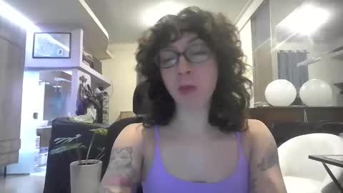 claratannure online show from April 26, 2026, 3:04 am