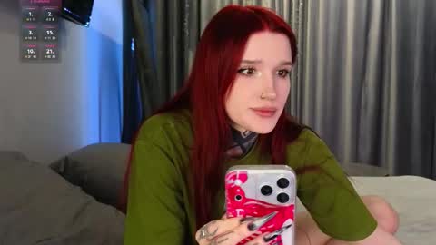 Snapshot of clarewoods chatting on February 13, 2026, 2:40 am Sophie online show from February 13, 2026, 2:40 am