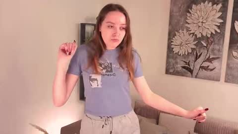 Lora online show from February 10, 2026, 1:32 am