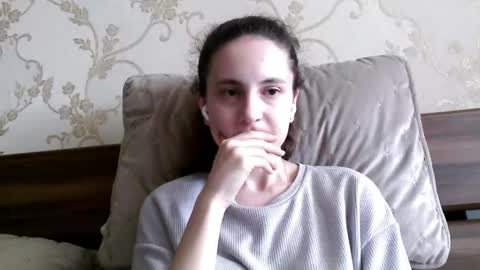 Snapshot of claribelwaker chatting on June 8, 2026, 12:16 pm Clara online show from June 8, 2026, 12:16 pm