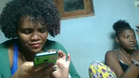 clarisse98 online show from October 28, 2025, 3:47 pm