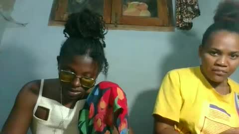 clarisse98 online show from November 22, 2025, 6:18 pm