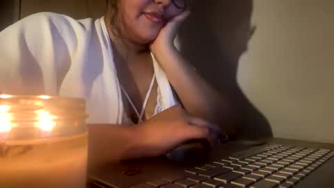 Snapshot of clariun chatting on November 3, 2025, 12:17 pm clariun online show from November 3, 2025, 12:17 pm