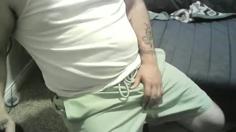 Snapshot of clark_kent1986 chatting on September 17, 2025, 1:29 am clark_kent1986 online show from September 17, 2025, 1:29 am