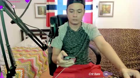 Snapshot of clarkyplaze chatting on January 5, 2025, 12:42 am Clark online show from January 5, 2025, 12:42 am