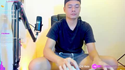 Snapshot of clarkyplaze chatting on February 6, 2025, 2:44 am Clark online show from February 6, 2025, 2:44 am