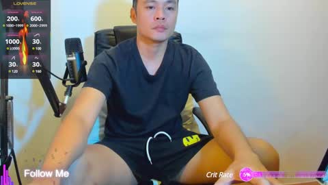 Snapshot of clarkyplaze chatting on February 22, 2025, 12:29 pm Clark online show from February 22, 2025, 12:29 pm