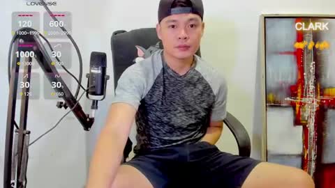 Snapshot of clarkyplaze chatting on June 11, 2026, 12:19 am Clark online show from June 11, 2026, 12:19 am