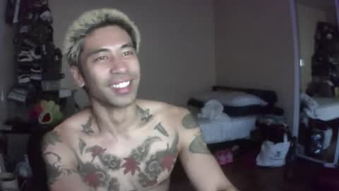 Snapshot of clarro chatting on May 21, 2026, 6:20 am clarro online show from May 21, 2026, 6:20 am